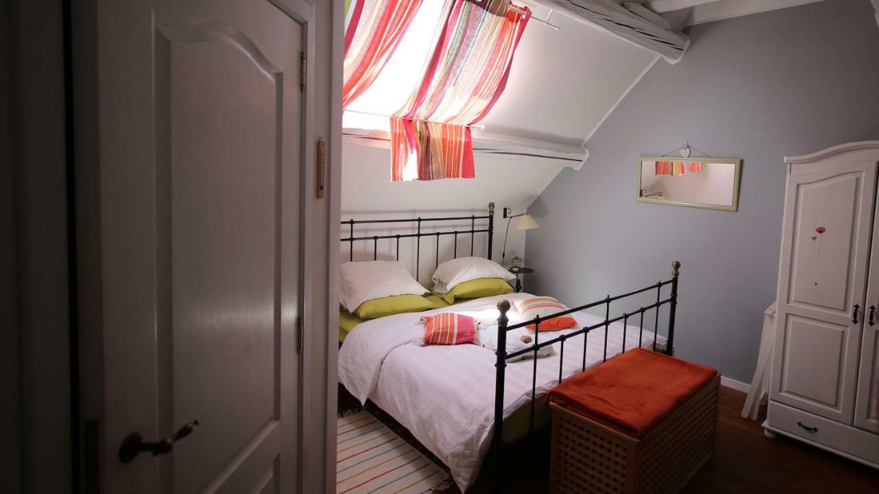 Barsy 34 Hotel Havelange Bagian luar foto