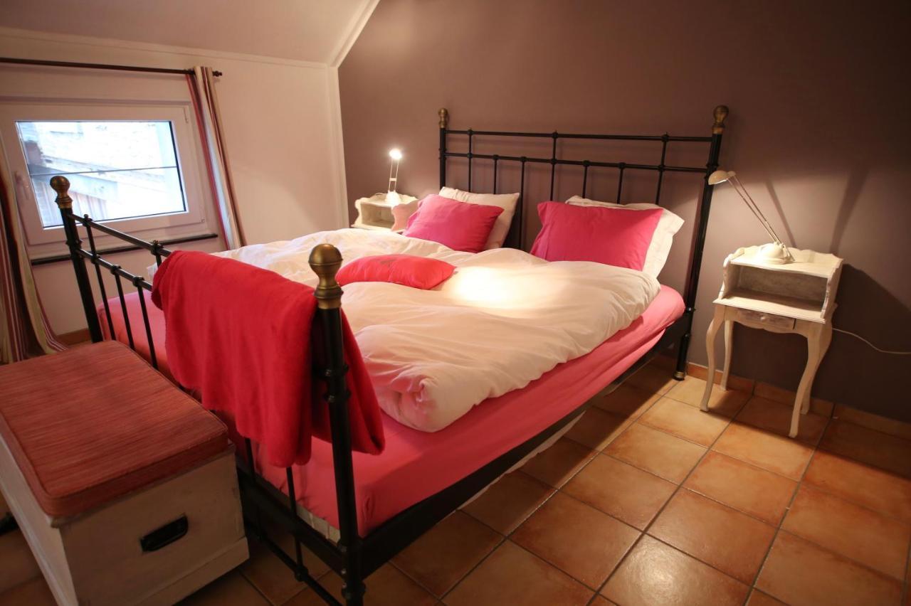Barsy 34 Hotel Havelange Bagian luar foto